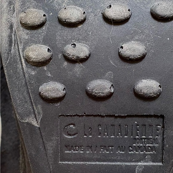 La Canadienne Black Suede Wedge Shoes – Tagged Size 8 (Fits 7.5) - Picture 3 of 3